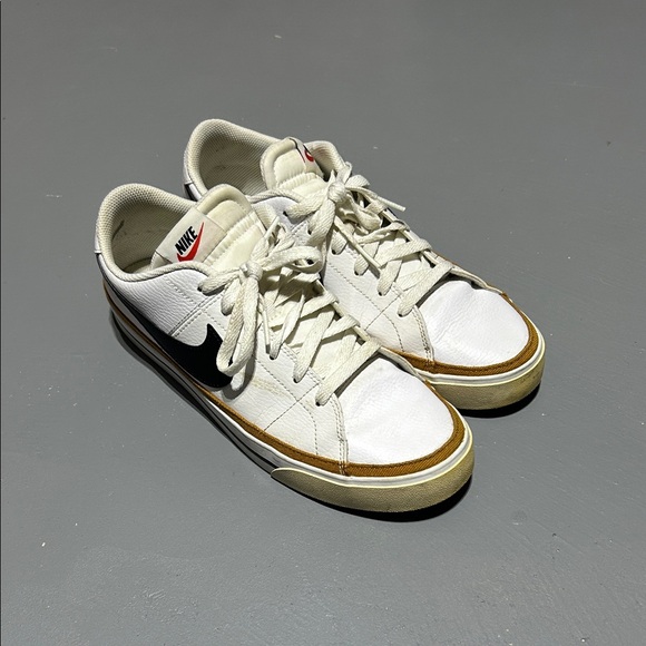 Nike Court Legacy Sneakers - Mens 10.5 - Picture 2 of 10